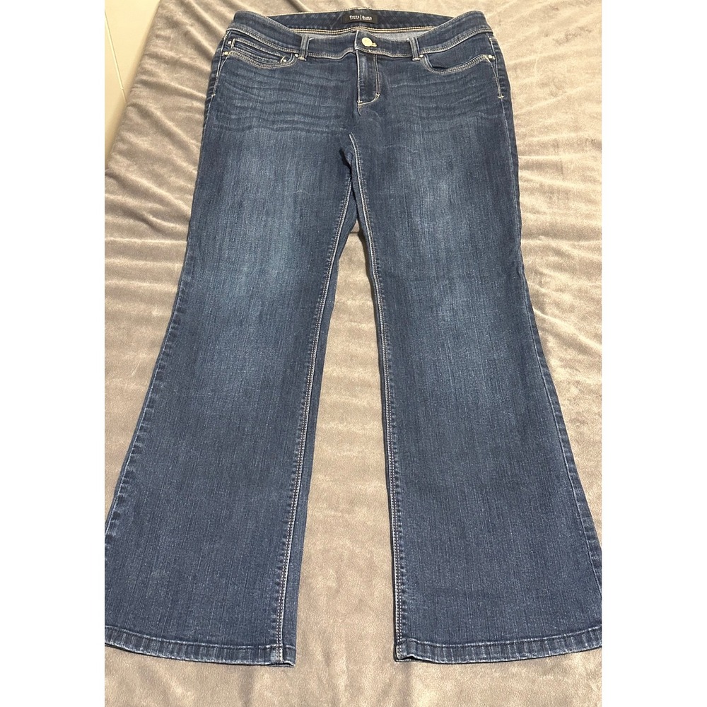 White House Black Market Boot Leg Jeans Dark Wash Blue Denim 8S Short Rise